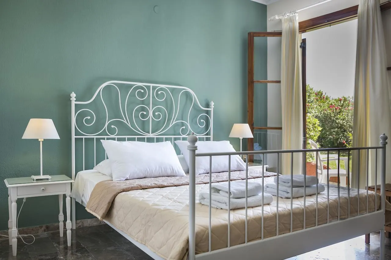 Aparthotel Dendrolivano Minia